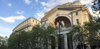 King's College London