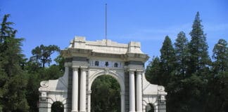 Tsinghua University