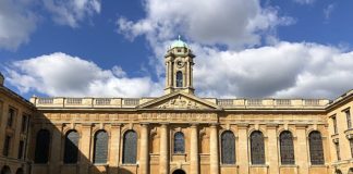 Queen's College, Oxford University