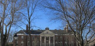 Deerfield Academy